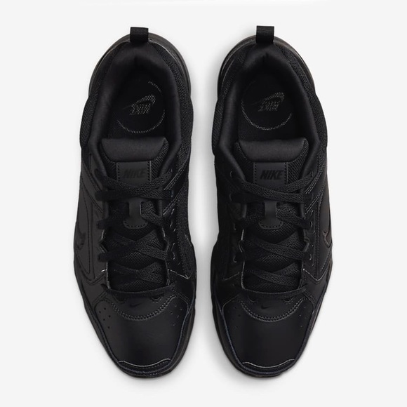 NEW IN BOX Nike Defy All Day Men's Training With Traction Shoes Multiple Sizes - Picture 4 of 8